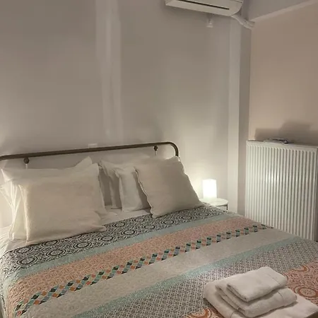 Apartment Penthouse With Amazing View Of Acropolis! Athens